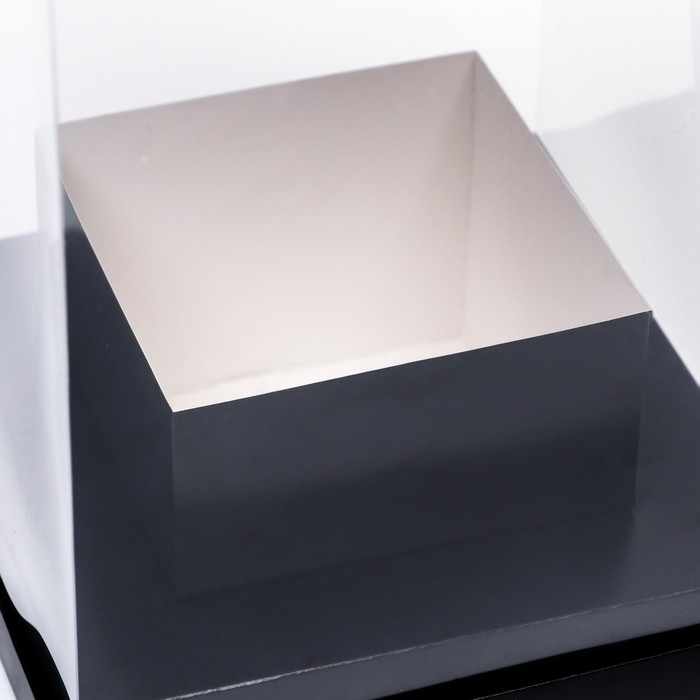 Коробка для цветов с вазой и PVC окнами, складная, 16 х 23 х 16 см, чёрный Коробка для цветов с вазой и PVC окнами, складная, 16 х 23 х 16 см, чёрный