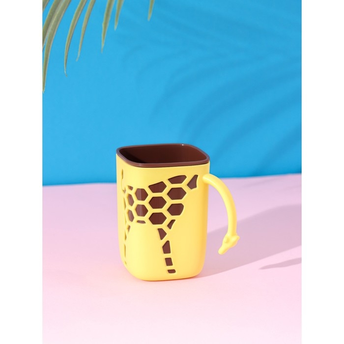 Кружка пластиковая Доляна «Жираф», 300 мл, цвет жёлтый Кружка пластиковая Доляна «Жираф», 300 мл, цвет жёлтый