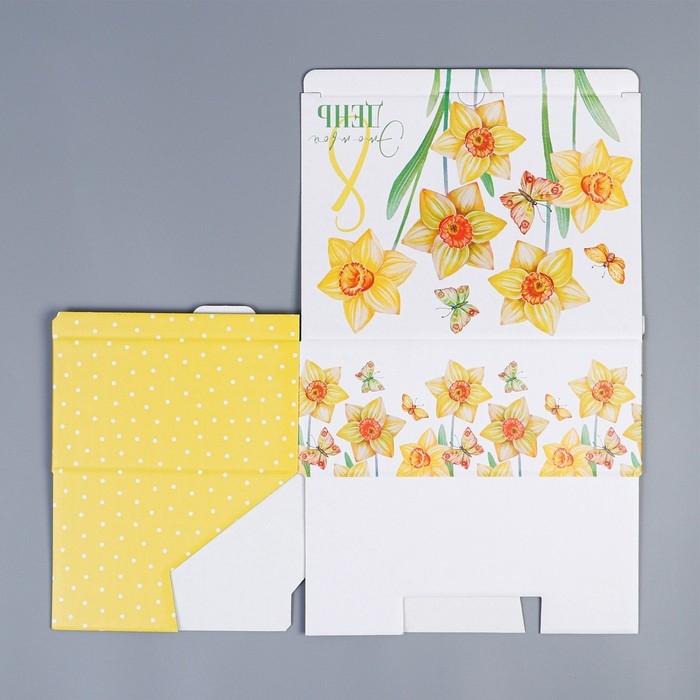 Коробка подарочная сборная, упаковка, «С 8 марта», 26 х 19 х 10 см Коробка подарочная сборная, упаковка, «С 8 марта», 26 х 19 х 10 см