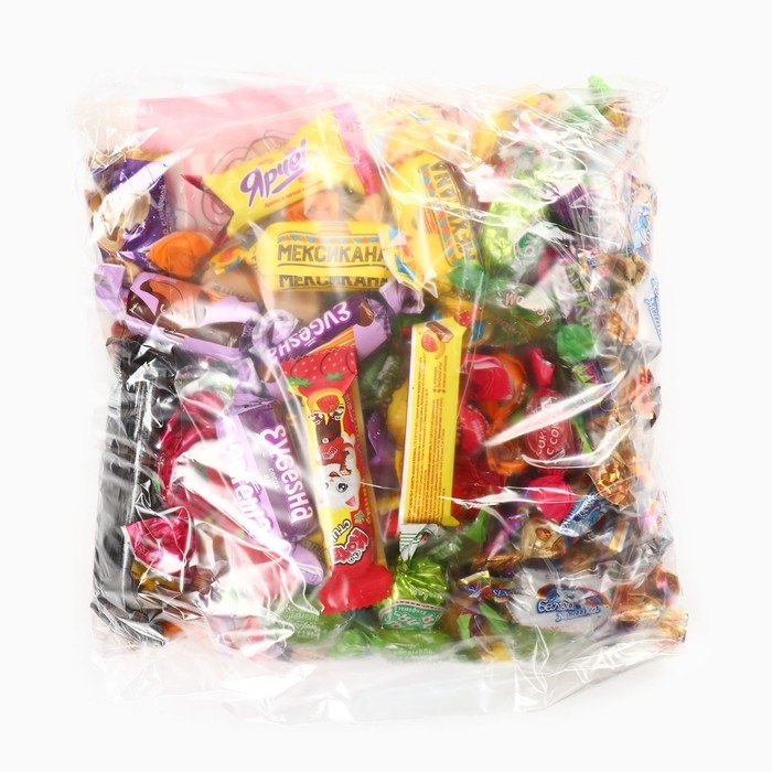 Новый год! Подарочный набор: конфеты в коробке «Сладкого нового года», 1000 г Новый год! Подарочный набор: конфеты в коробке «Сладкого нового года», 1000 г