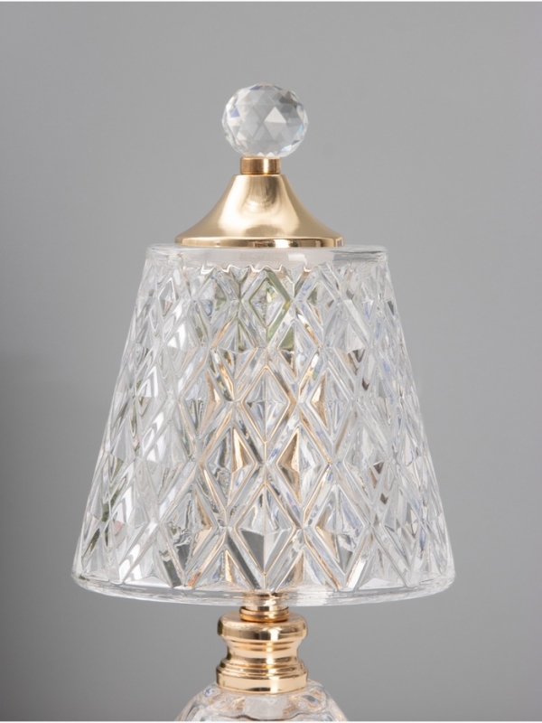 Лампа настольная «Элизабет» LED 10Вт + ночник 3Вт золото 14х14х33см Лампа настольная «Элизабет» LED 10Вт + ночник 3Вт золото 14х14х33см