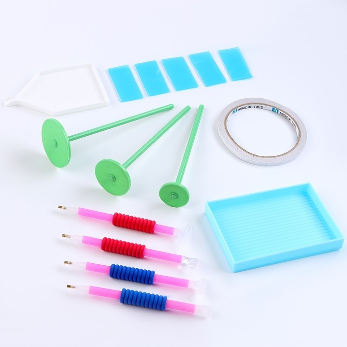 Набор инструментов для алмазной мозаики «Креативный» Набор инструментов для алмазной мозаики «Креативный»