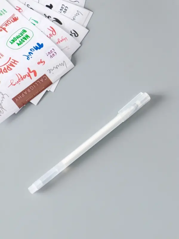 Фотоальбом 20 черных листов на спирали, набор (уголки, стикеры, ручка) 17х17х2 см