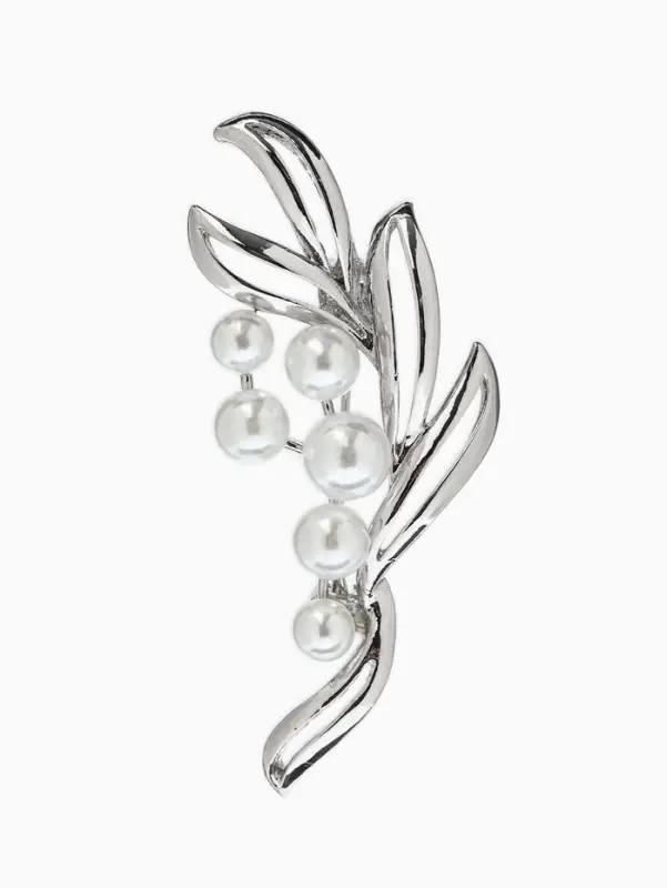 Брошь &laquo;Ветвь&raquo;, жемчуг, цвет белый в серебре