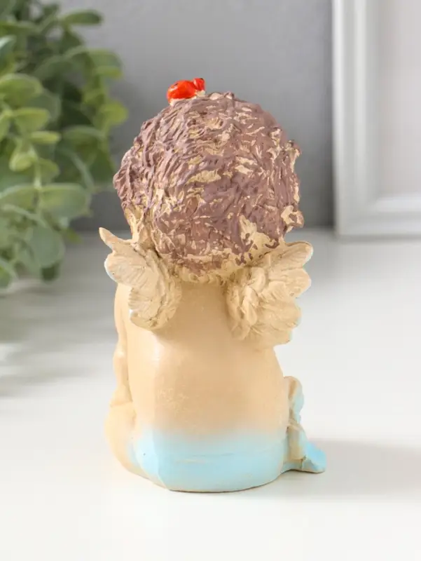 Фигурка полистоун &laquo;Ангелочек с божьей коровкой&raquo;, цветной, 9&times;7&times;15 см