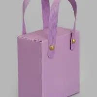 Коробка - пакет с ручками подарочная, 10&times;8.5&times;5 см, фиолетовая
