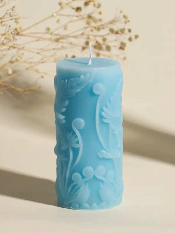 Свеча интерьерная Свеча интерьерная "Столбик. Экзотические растения" нежно-голубая 5х5х11,7 см