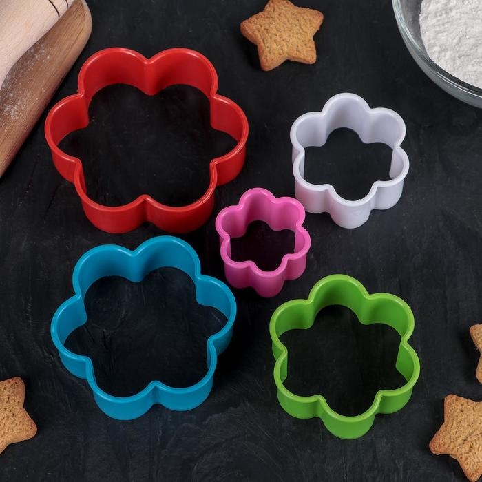 Набор форм для печенья Доляна, 5 шт: 9 см, 8 см, 6,7 см, 5,5 см, 4 см, цвет МИКС Набор форм для печенья Доляна, 5 шт: 9 см, 8 см, 6,7 см, 5,5 см, 4 см, цвет МИКС