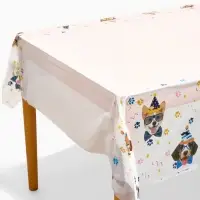 Скатерть одноразовая &laquo;Собачки в очках&raquo;, 137&times;180 см