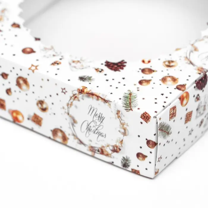 Подарочная коробка сборная с окном «Шишки и подарки», 11.5×11.5×3 см