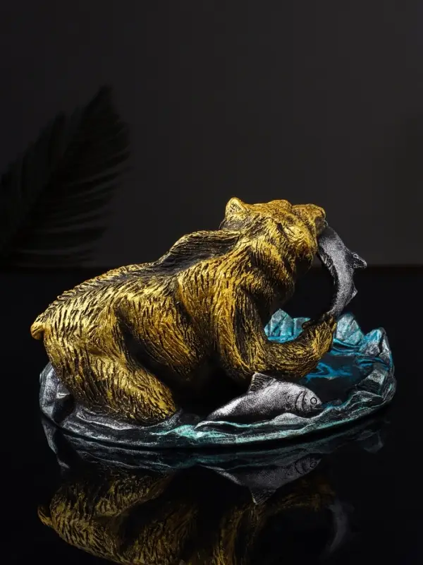 Подставка для мелочей «Медведь с лососем», 9.5×15.5×17 см