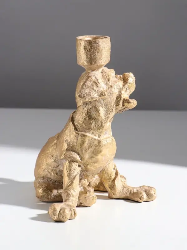 Подсвечник на 1 свечу &laquo;Шарж. Зевающий щенок&raquo;, полистоун, золото, 15.8&times;15.3&times;20 см