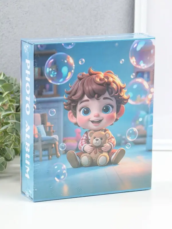 Фотоальбом на 80 фото 10х15 см "Мальчик в клетчатой рубашке с мишкой" в коробке 5х19х22,8 см   10962