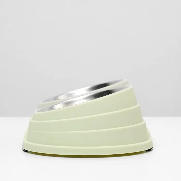 Миска металлическая двойная наклонная на пластиковом основании, 28.5&times;15&times;7 см, зелёная