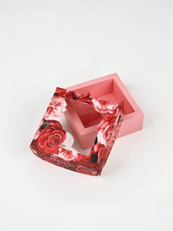 Коробка под 4 конфеты &laquo;Презент&raquo;, 10.5&times;10.5&times;3.5 см