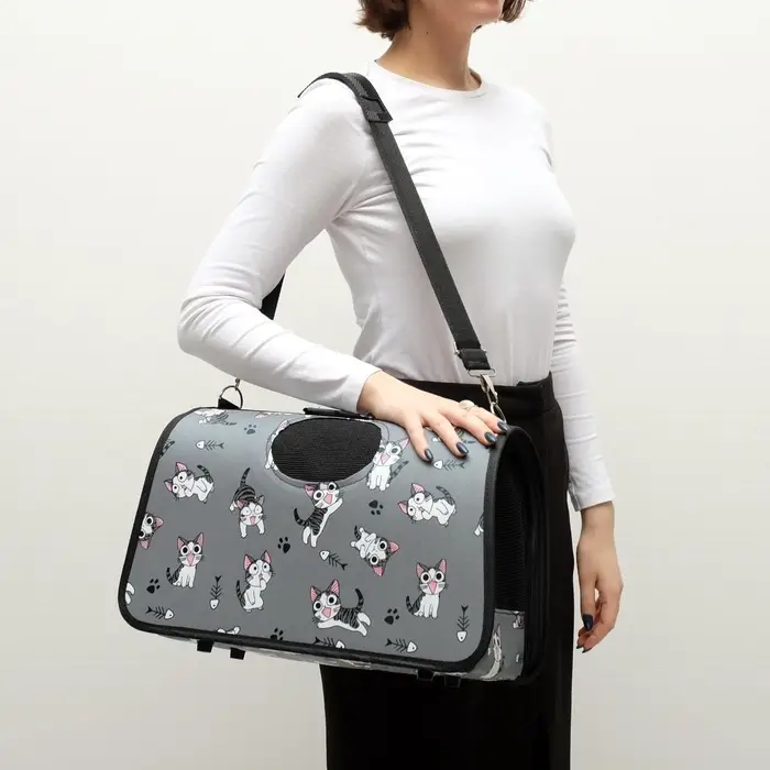 Сумка - переноска каркасная &laquo;Играющие котики&raquo;, размер S, 37.5&times;17&times;22 см, серая