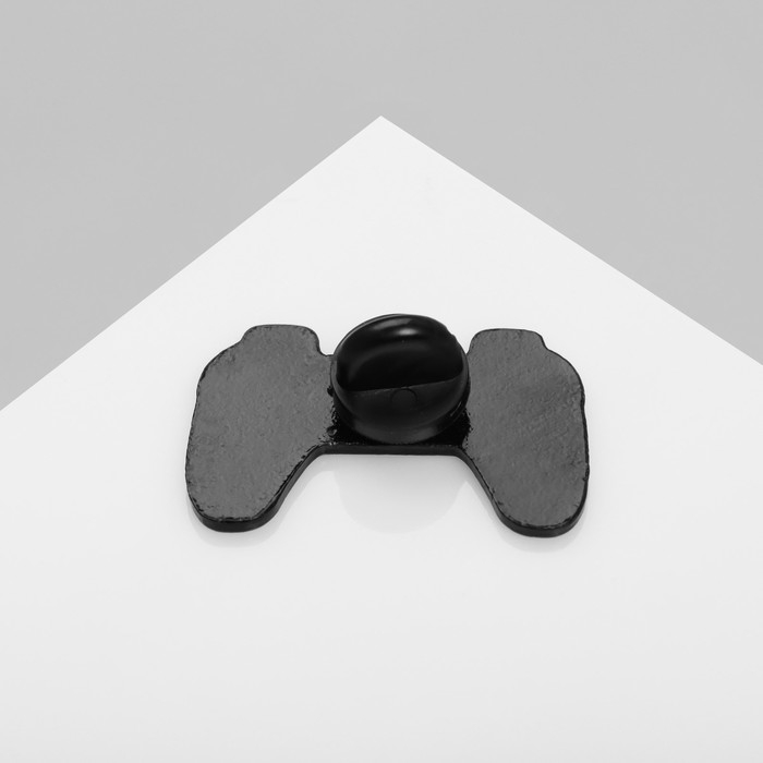 Значок «Джойстик», цветной в чёрном металле Значок «Джойстик», цветной в чёрном металле