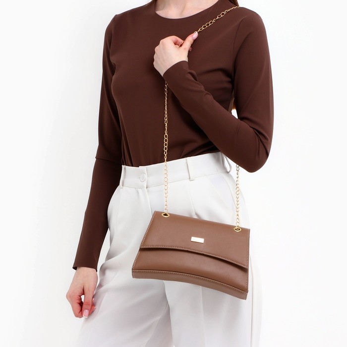 Сумка женская из искусственной кожи с клапаном, 26х16х9 см, коричневый цвет Сумка женская из искусственной кожи с клапаном, 26х16х9 см, коричневый цвет