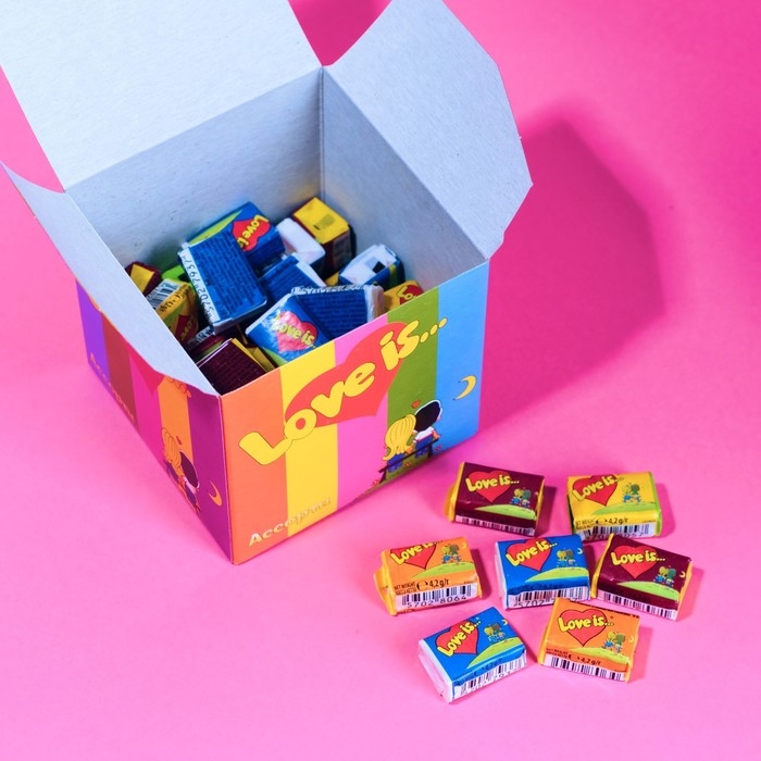 Жевательная резинка Love is, ассорти, 4.2 г, 50 шт Жевательная резинка Love is, ассорти, 4.2 г, 50 шт