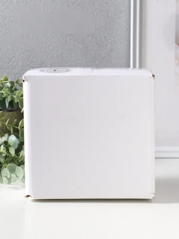 Сувенир полистоун лак "Лягуха показывает средний палец, в кресле" крутится 13х8,7х14 см