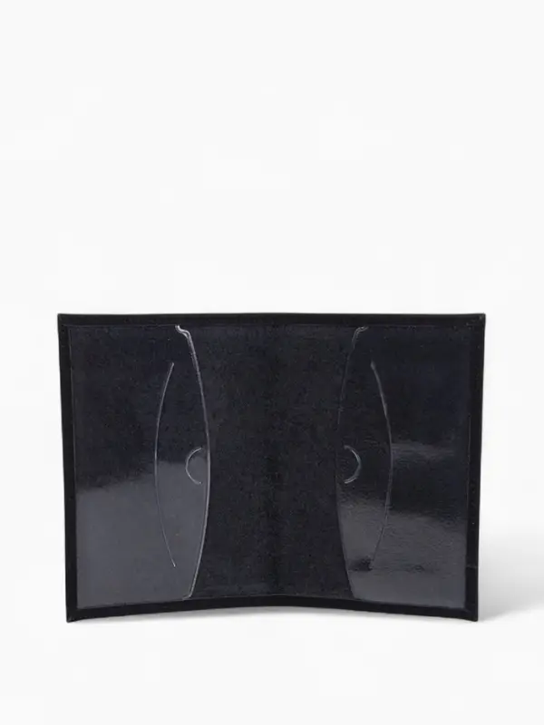 Обложка для паспорта, с гербом, с золотым тиснением, чёрная