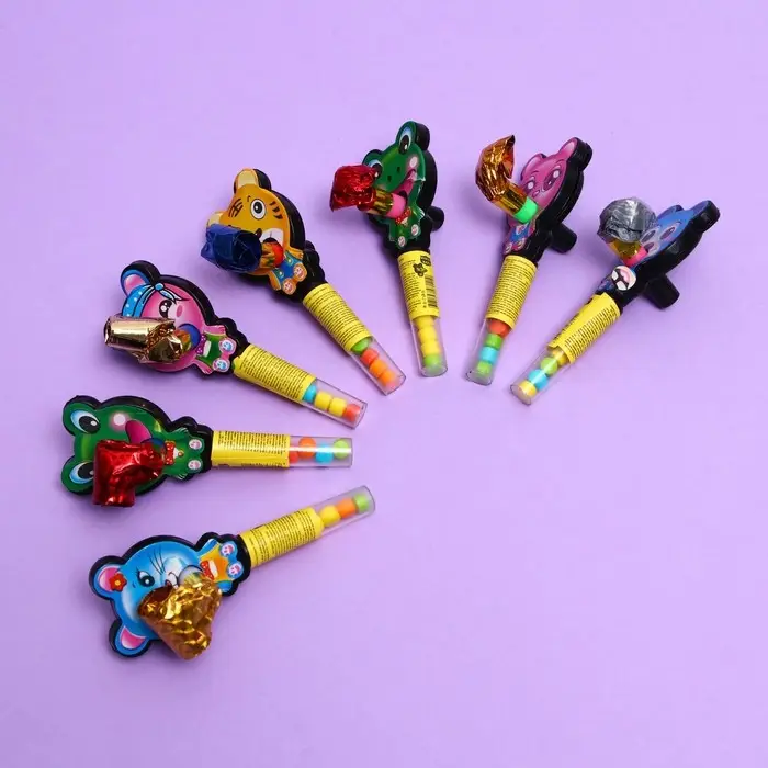 Драже сахарное Драже сахарное"Зверята" в тубе с игрушкой, 2 г