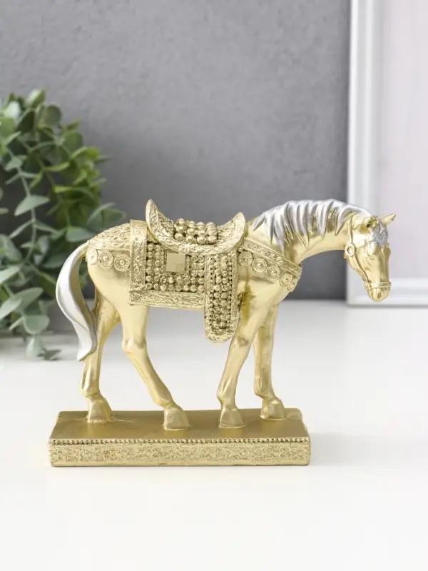 Сувенир полистоун Сувенир полистоун "Лошадь золотистая с серебристой гривой, узорное седло" 15х4,8х11,5 см