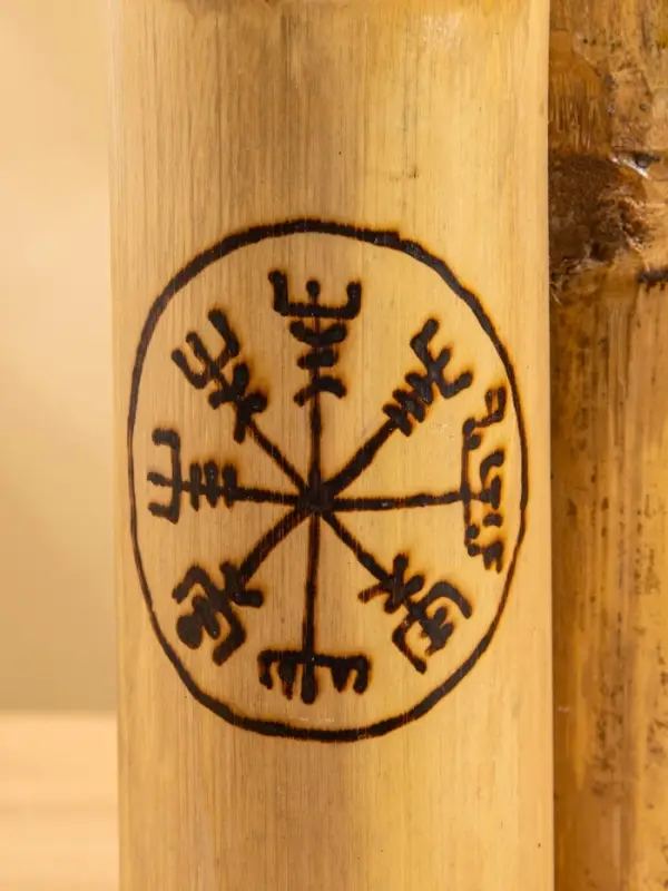 Свеча в бамбуке тройная «Руны», 13×14×30 см, 100 мл, бежевая