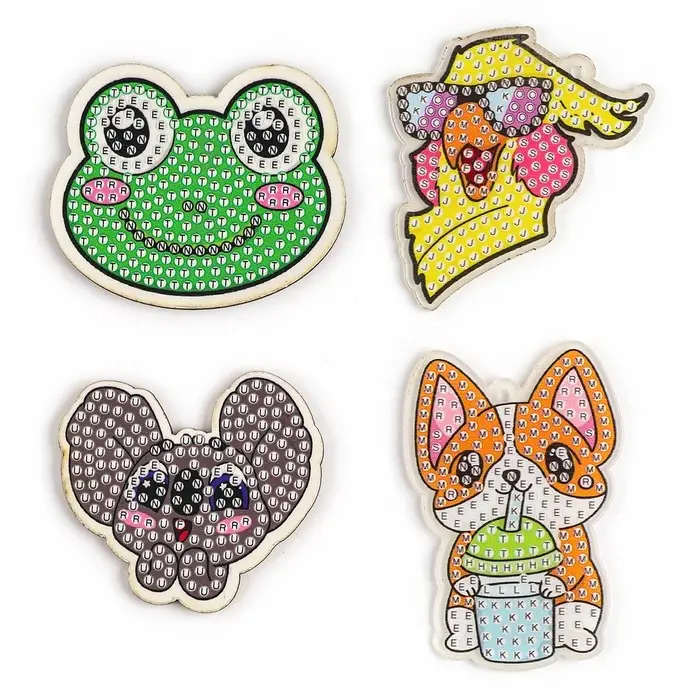 Алмазная мозаика 4в1 для детей. Создание стикеров, магнитов, брелоков и картины &laquo;Милые животные&raquo;, набор для творчества