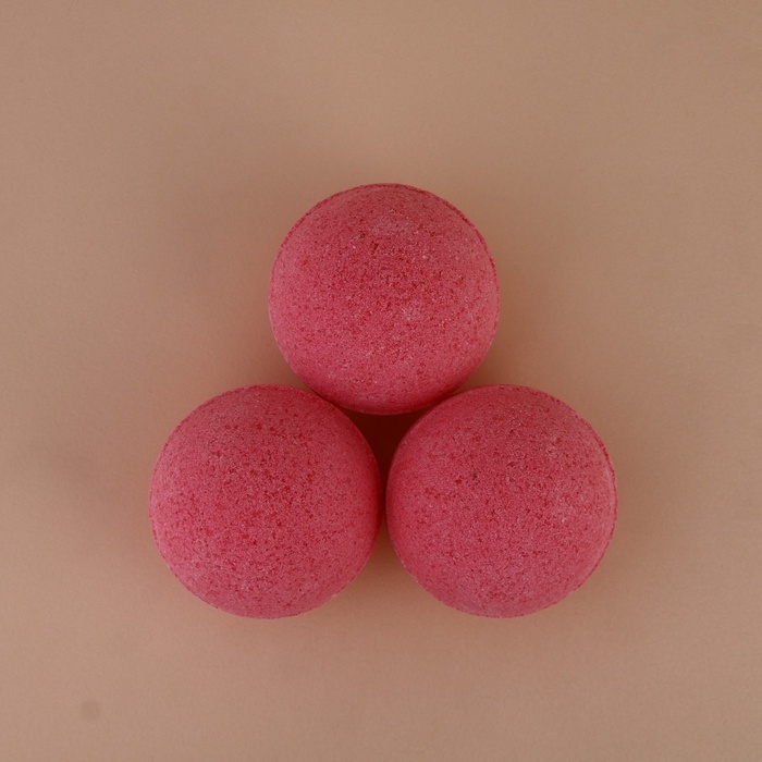 Набор бомбочки для ванны URAL LAB «Пряничного настроения», 3х120 г, Новый Год Набор бомбочки для ванны URAL LAB «Пряничного настроения», 3х120 г, Новый Год