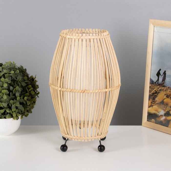 Светильник настольный из ротанга Светильник настольный из ротанга "Рату" 1х120Вт, Е27, 20х20х30 см