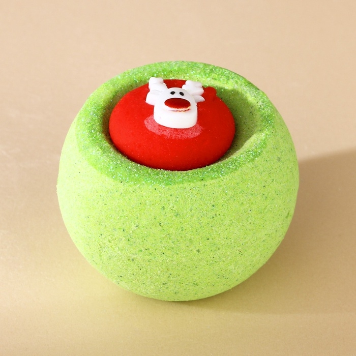 Новый Год. Бомбочка для ванны с игрушкой, 140 г, микс Новый Год. Бомбочка для ванны с игрушкой, 140 г, микс