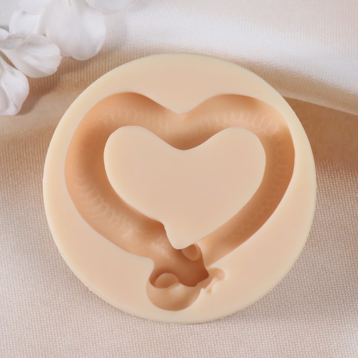 Молд силиконовый Молд силиконовый "Змея сердце" 2,5х8х8 см