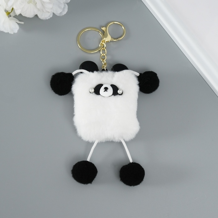 Пушистик на кольце  Пушистик на кольце "Квадратная панда" белый 14,5х10х2 см