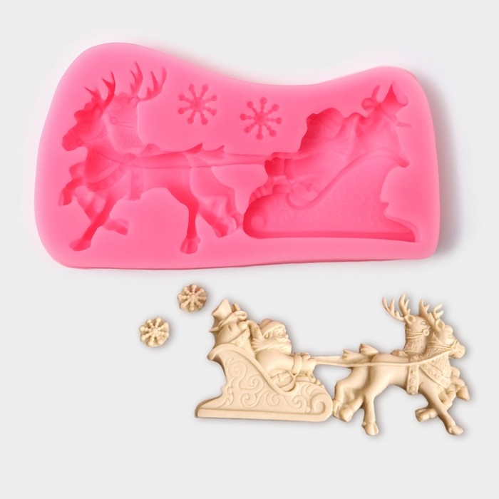 Молд новогодний «Упряжка», силикон, 13×7,5×1,2 см, цвет розовый Молд новогодний «Упряжка», силикон, 13×7,5×1,2 см, цвет розовый