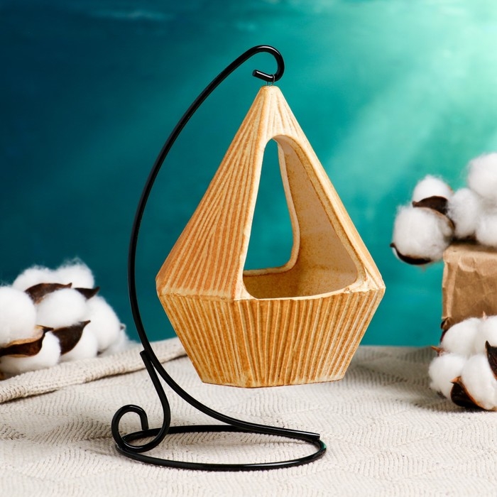 Горшок на подставке "Призма" бежевый, 12х8,5х14см