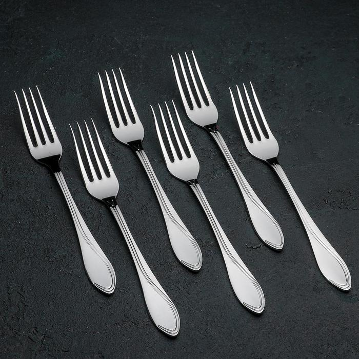 Набор столовых приборов «Волна», 18 предметов, картонная коробка, цвет серебряный Набор столовых приборов «Волна», 18 предметов, картонная коробка, цвет серебряный