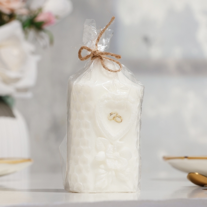 Свеча-цилиндр свадебная  Свеча-цилиндр свадебная "Камея", белая, 6×11 см