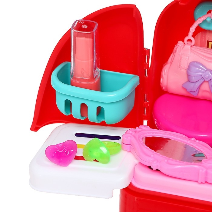 Игровой набор «Модница» с аксессуарами Игровой набор «Модница» с аксессуарами