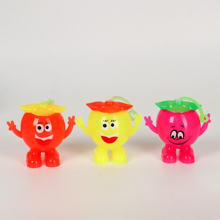 Мяч «Ягодка», световой, с пищалкой, цвета МИКС Мяч «Ягодка», световой, с пищалкой, цвета МИКС