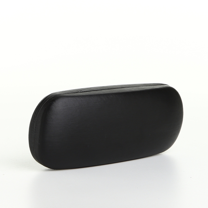 Футляр для очков на хлопушке, длина 16 см, цвет чёрный Футляр для очков на хлопушке, длина 16 см, цвет чёрный