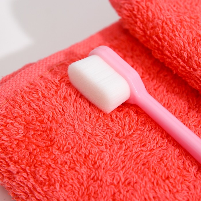 Сверхмягкая зубная щётка, 10000 щетинок, ровная, розовая Сверхмягкая зубная щётка, 10000 щетинок, ровная, розовая