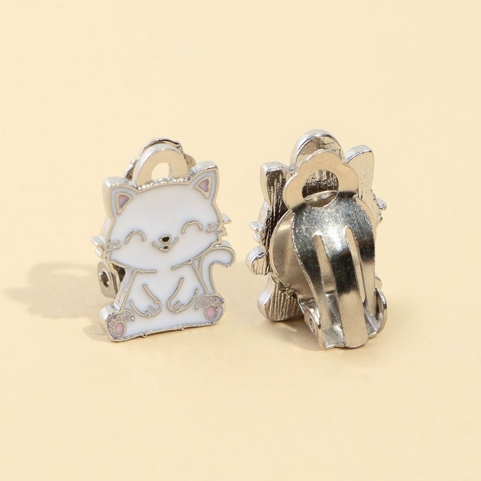 Бижутерия «Королева» набор для девочек: серьги клипсы и кулон, 8 х 9 см Бижутерия «Королева» набор для девочек: серьги клипсы и кулон, 8 х 9 см