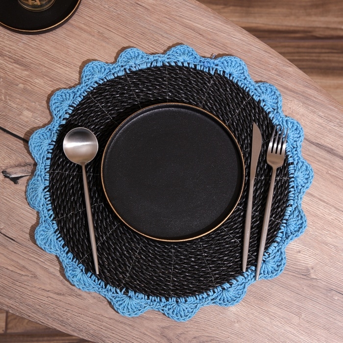 Коврик плетёный круглый 38 см Коврик плетёный круглый 38 см