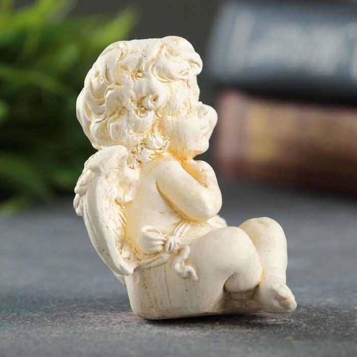 Фигура Фигура "Ангел держит сердце" 6х8х7см