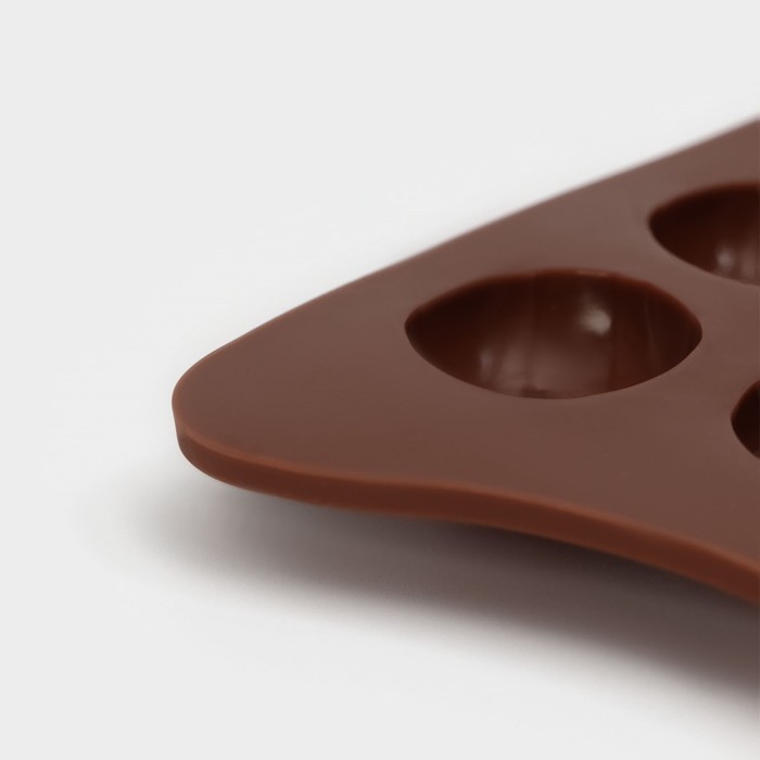 Форма для конфет и шоколада Доляна «Пасхальные яйца», силикон, 22×10,5 см, 15 ячеек (3,2×2,5 см), цвет коричневый Форма для конфет и шоколада Доляна «Пасхальные яйца», силикон, 22×10,5 см, 15 ячеек (3,2×2,5 см), цвет коричневый