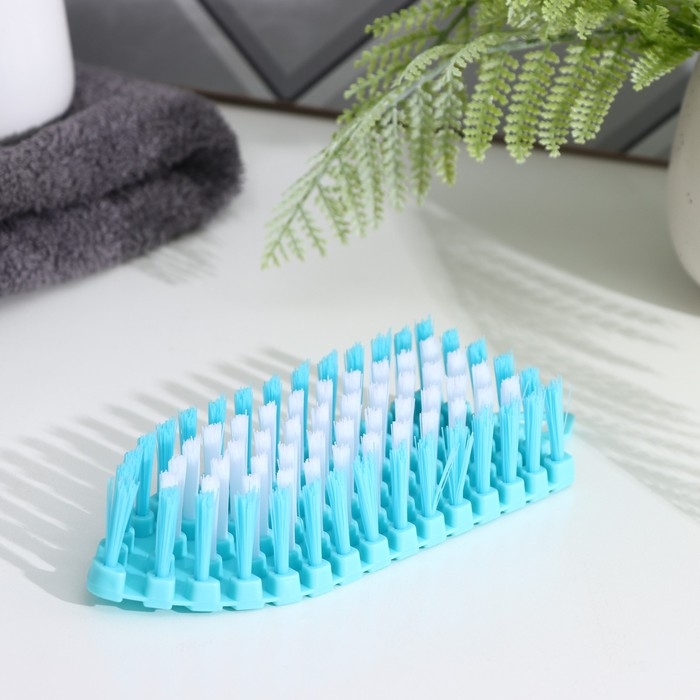 Щётка - утюжок Доляна, гибкая, 15,5×6,5×3,5 см, цвет МИКС Щётка - утюжок Доляна, гибкая, 15,5×6,5×3,5 см, цвет МИКС