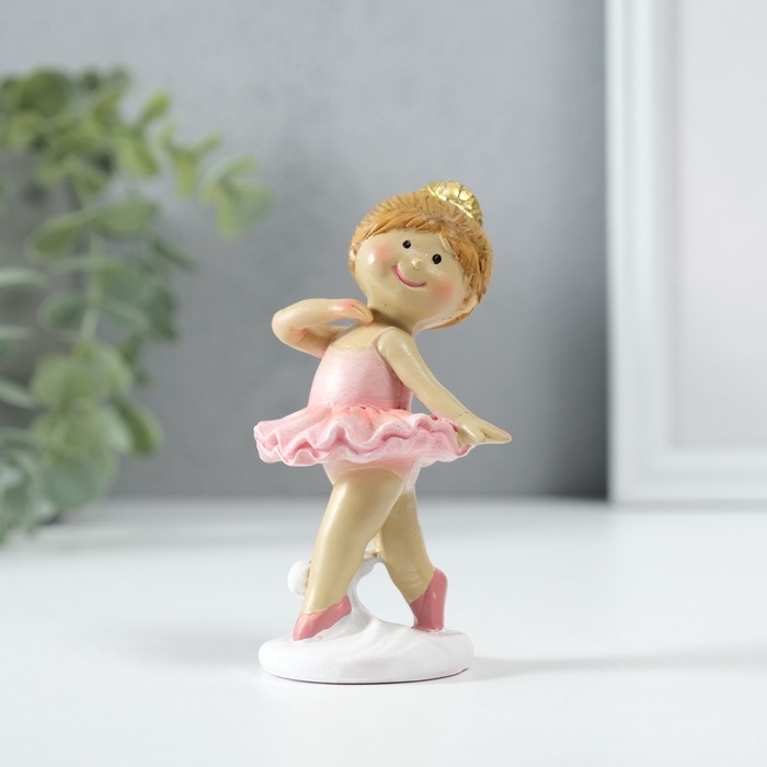 Сувенир полистоун  Сувенир полистоун "Девочка балерина в розовой пачке" 5х4,5х9,5 см