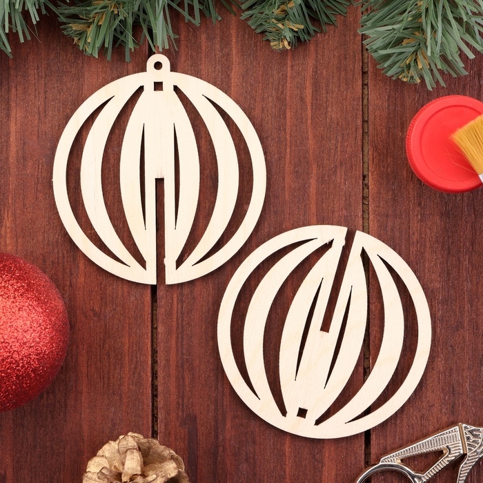 Деревянная игрушка на ёлку Деревянная игрушка на ёлку "Вертикальные", шар, диаметр 8 см