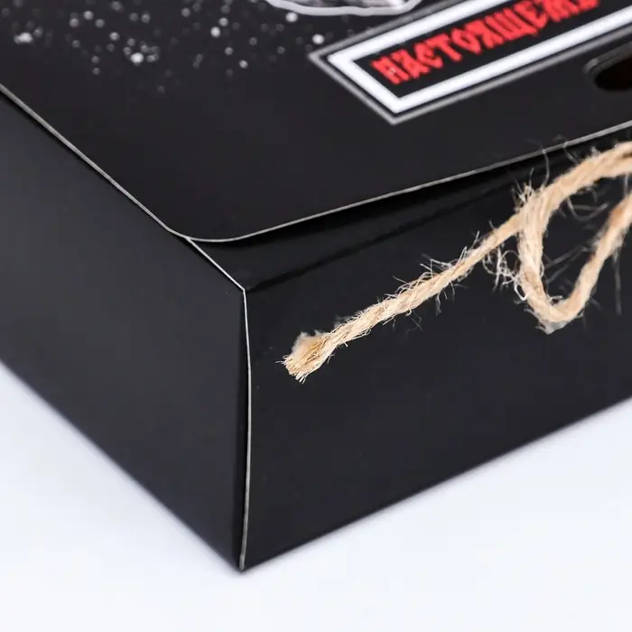 Коробка складная подарочная «Настоящему мужчине» 16.5×12×5 см Коробка складная подарочная «Настоящему мужчине» 16.5×12×5 см